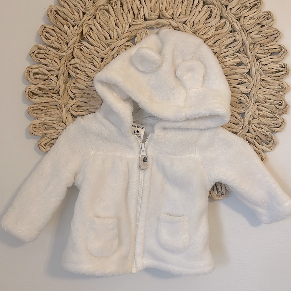 Carter’s white NB hooded sweater jacket